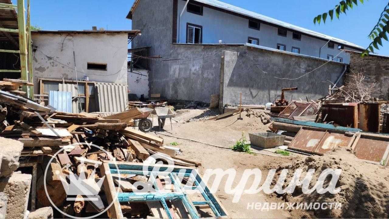 Продаётся участок с пристройкой на Куйлюке