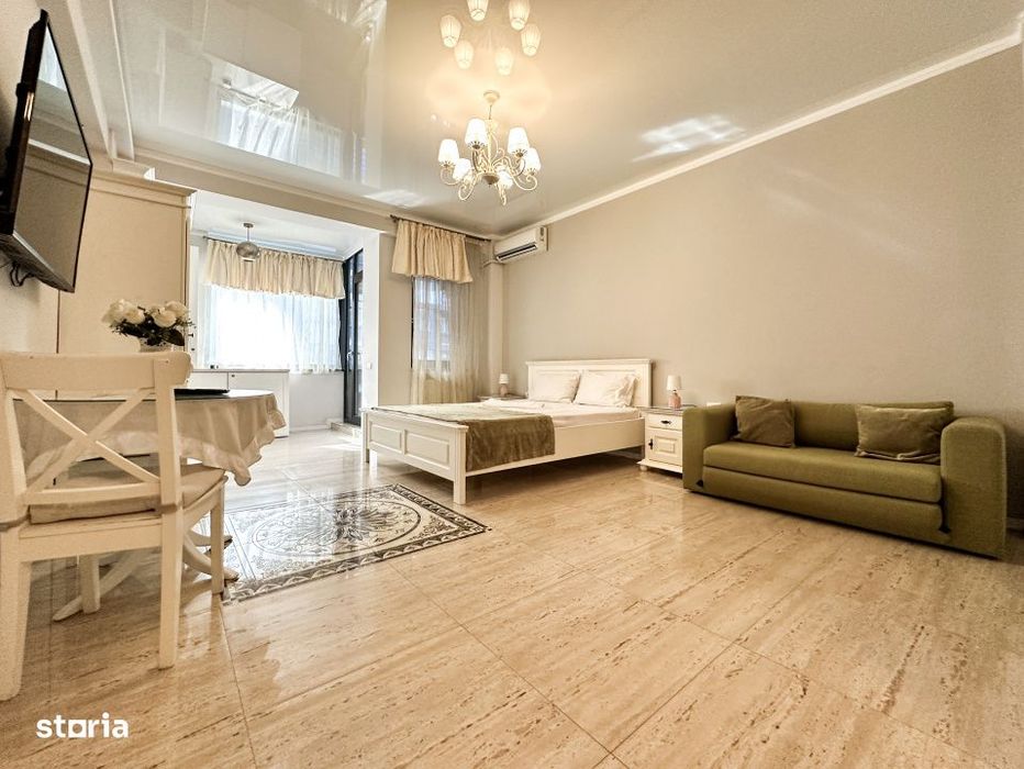 Studio modern de inchiriat Stefan Building, Mamaia Nord cu vedere la m