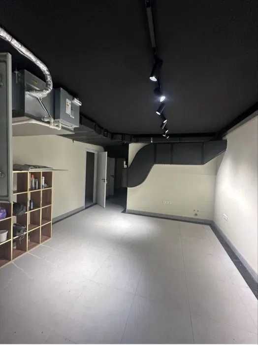 в Центре ЕвроОфис 255м² 11кабинетов ШотаРуставели под любой вид