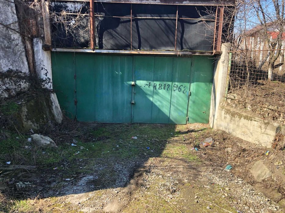 Închiriez hală spațioasă – 120 mp – la DN67, sat Halanga