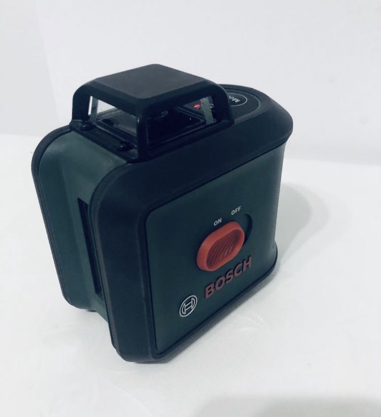 Nivela laser bosch universal level 360