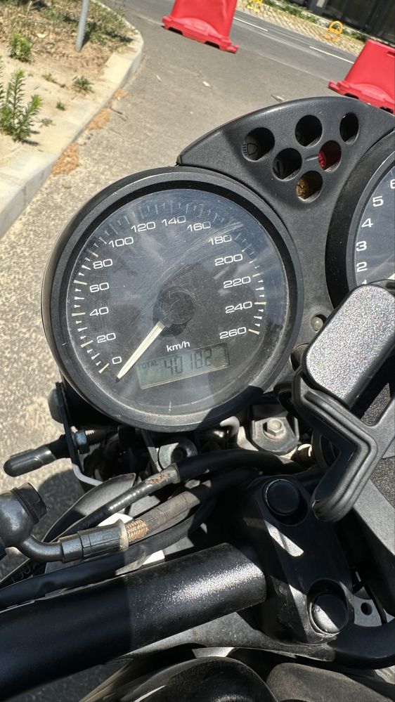 Ducati monster 695