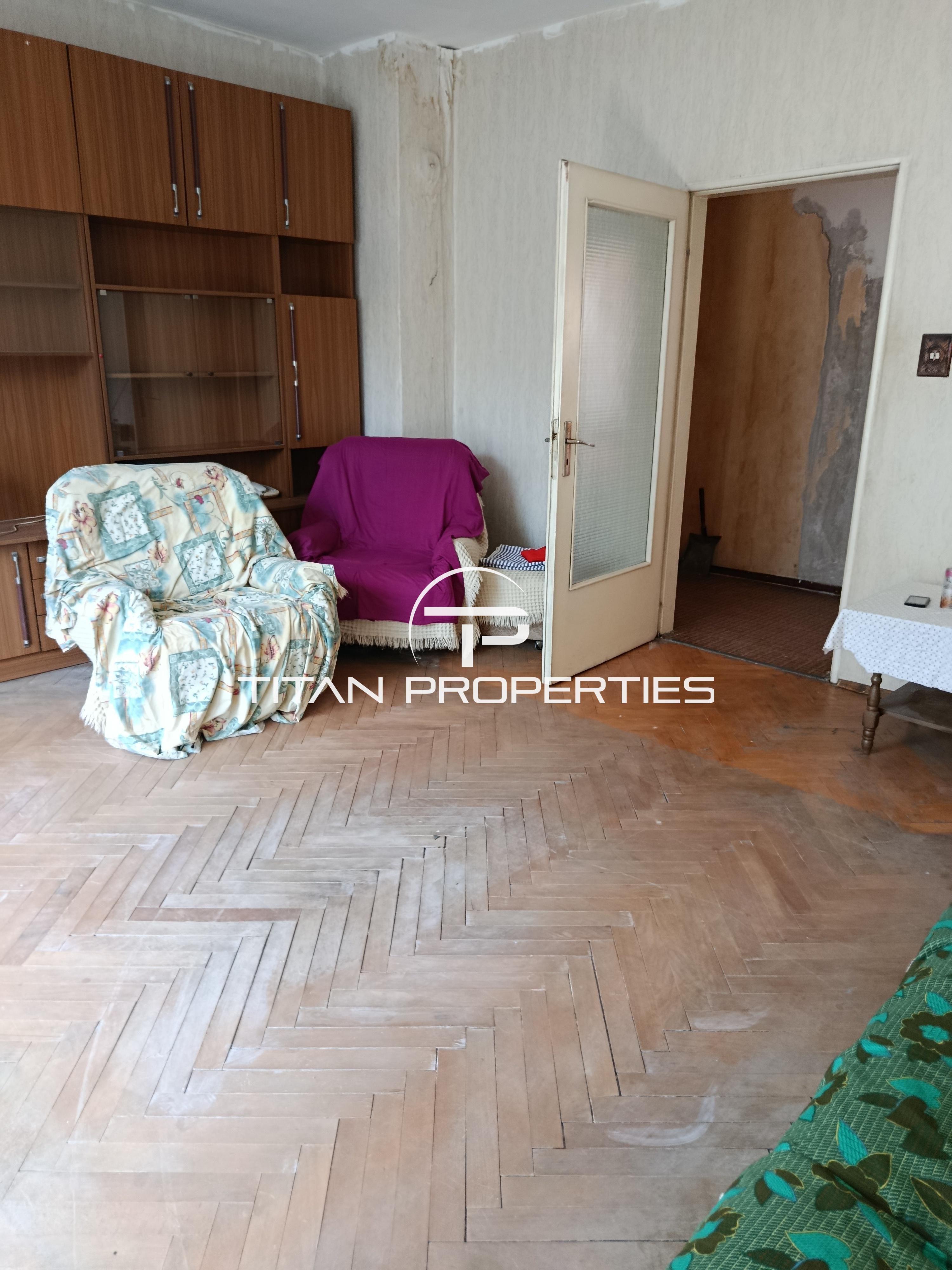 Двустаен апартамент в кв. Кършияка