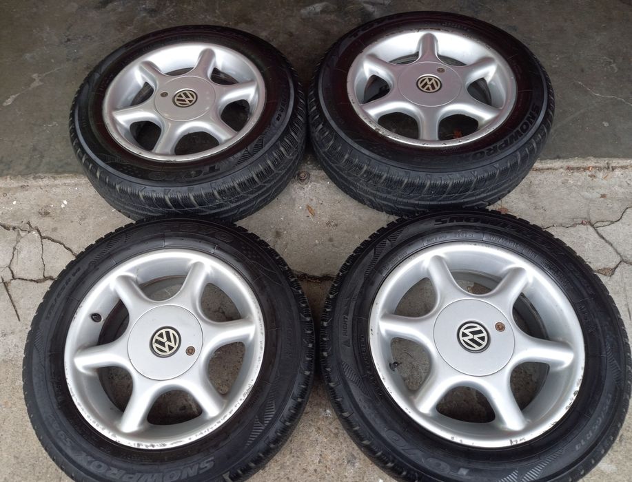 Джанти с гуми 14",5х100, 175/65/14 Toyo зимни