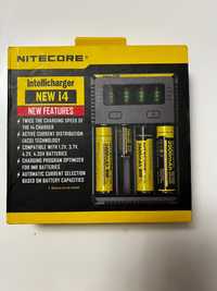 Incarcator inteligent Nitecore i4