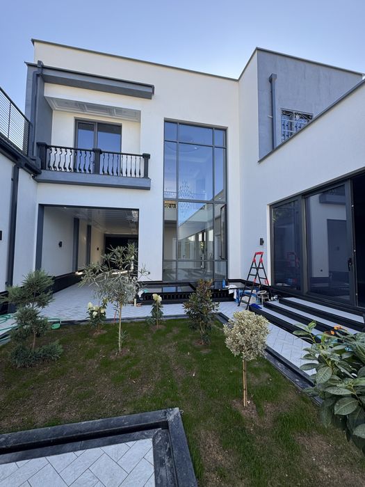 Новый Hl-Tech Дом.