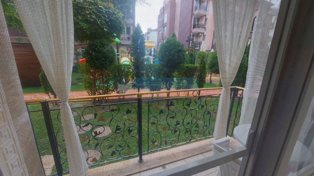 Продава се Двустаен апартамент в к.к. Слънчев бряг - 62 кв.м за 1492 €/кв.м - Снимка #8