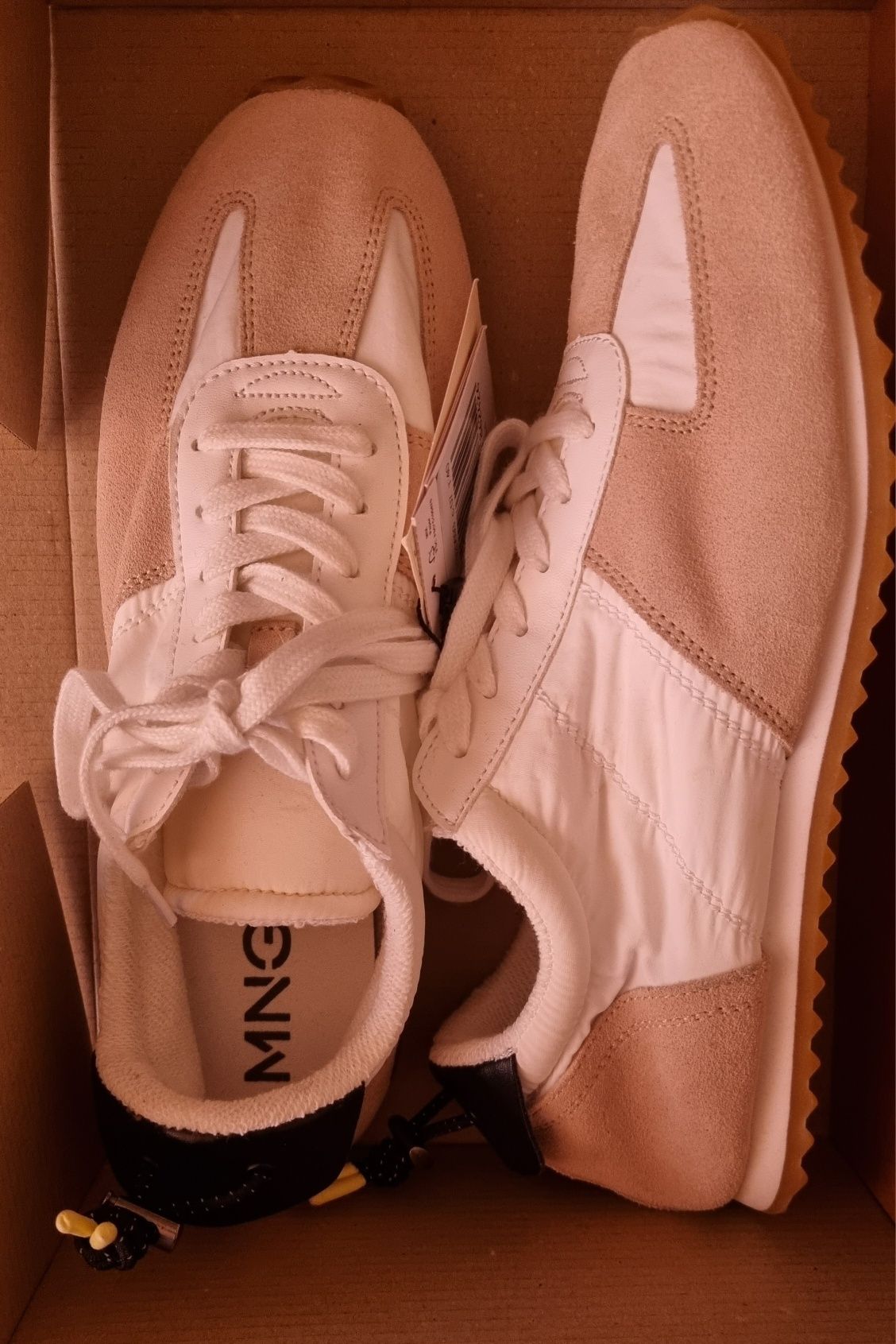 Кецове Mango, номер 40
