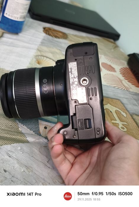 Canon eos 450D в перфектно състояние  незнам дали работи