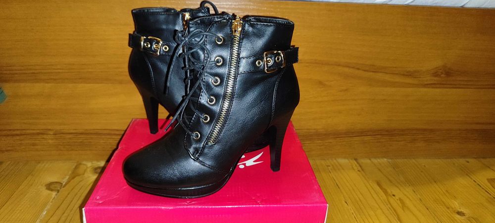 Нови дамски боти