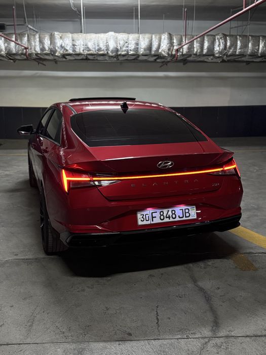 Hyundai Elantra  2.0L FULL