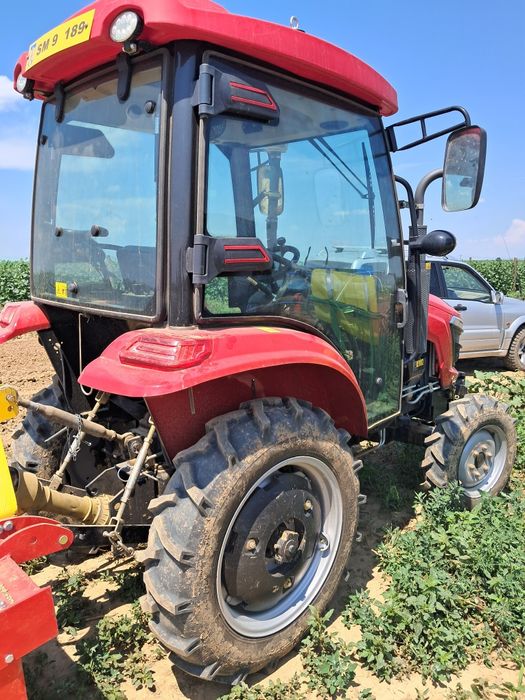 Tractor legumicultură , livezi Model MTZ 35 cai , 4x4 , climă , cabină