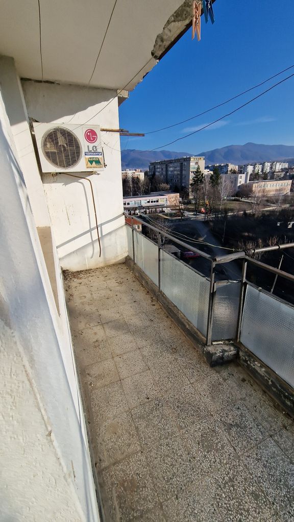 Продава се Тристаен апартамент в Казанлък - 72 кв.м за 673 €/кв.м - Снимка #4