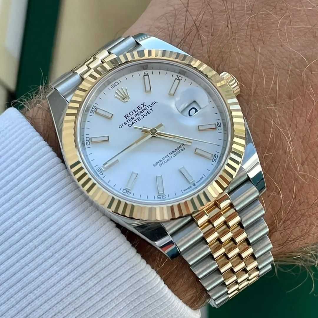 Rolex Datejust 41mm сребрист златисто-бял циферблат