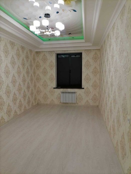 Янги домдан 3 хонали 2 каватдан сотилади 7микрн