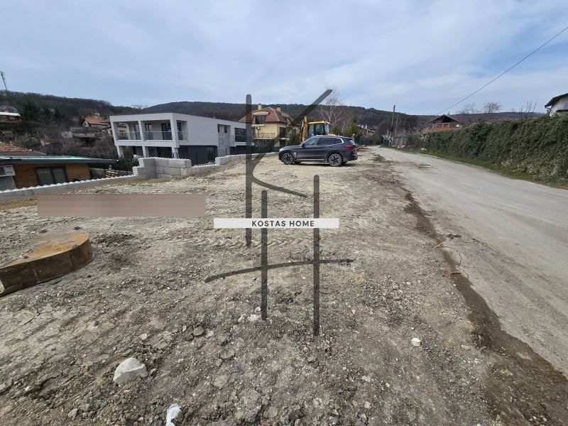 Парцел в Варна, област-м-т Ален Мак площ 570 цена 118000
