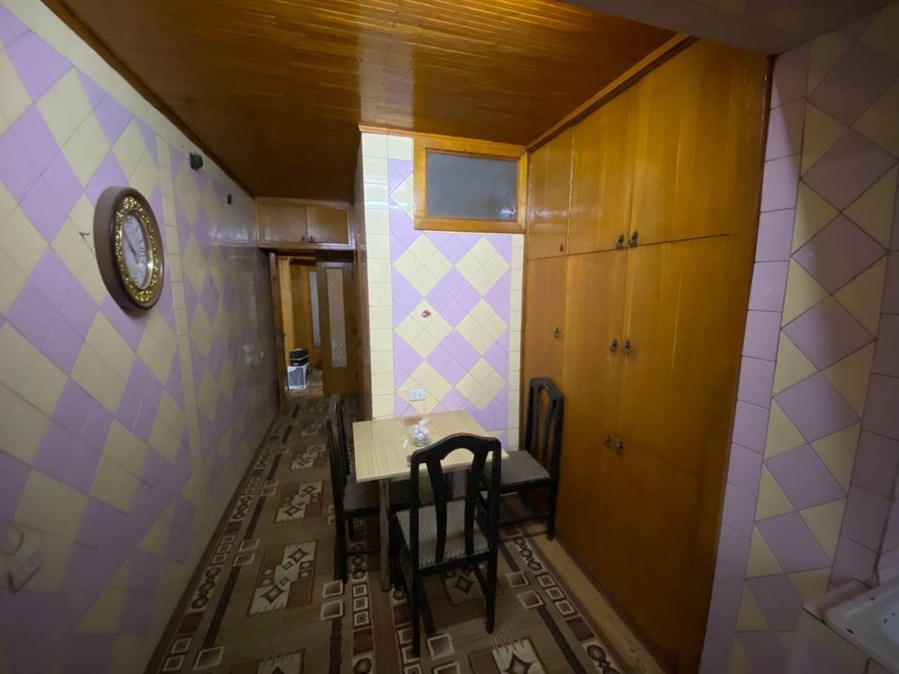 Новза  метро 3 комнатная -3-4 кирпичный дом