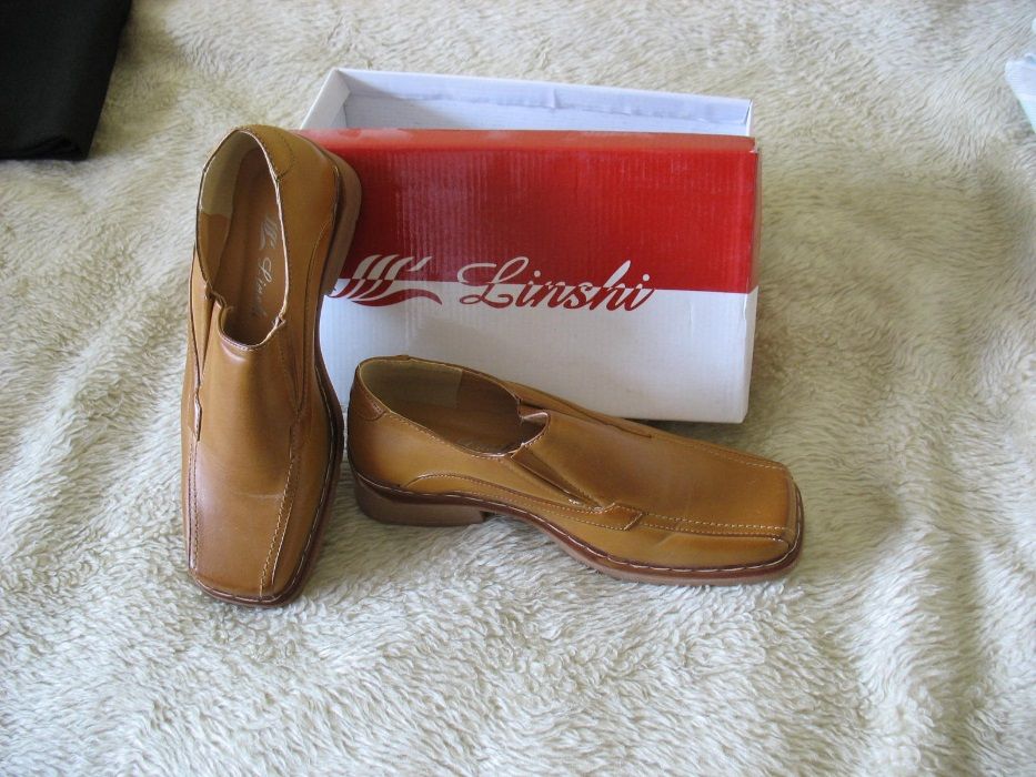 Дамски ботички, 37 номер, естествена кожа. Стелка 24см.