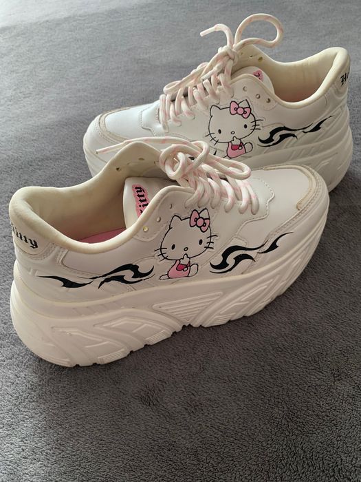 Mаратонки на Hello Kitty