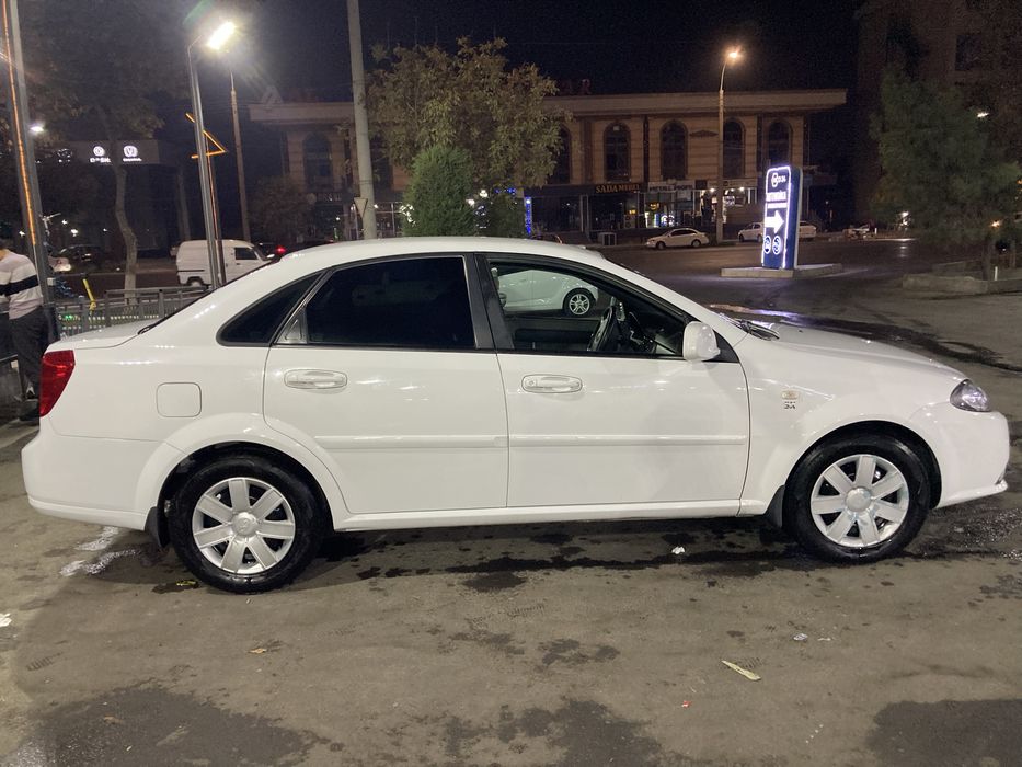 Gentra 2015 sotiladi , holati a’lo , propan 4- pokoleniya qoyilgan …..