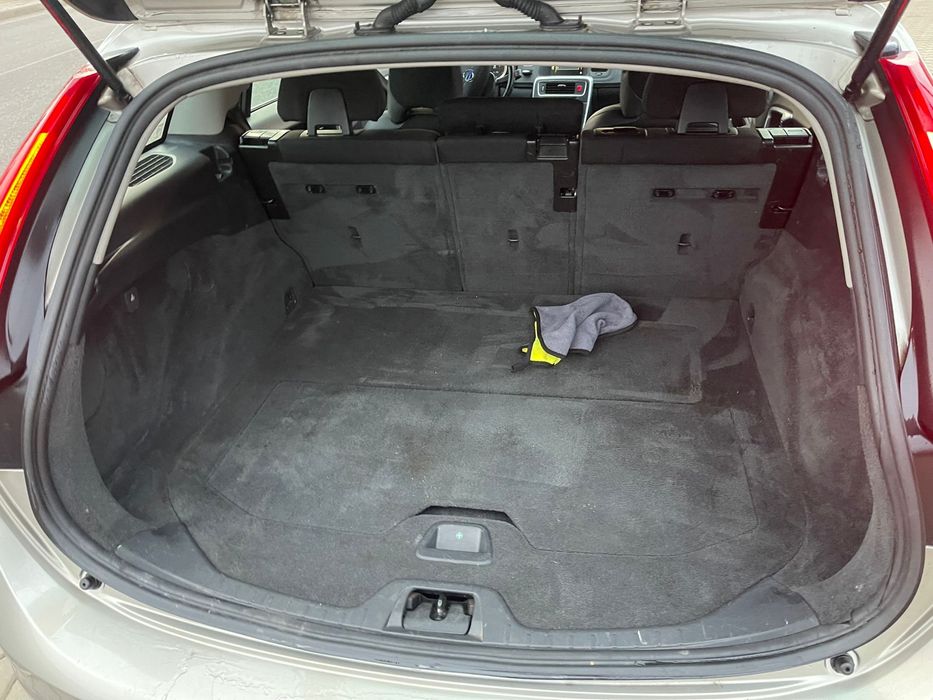 Volvo v60 1.6 diesel drive-e