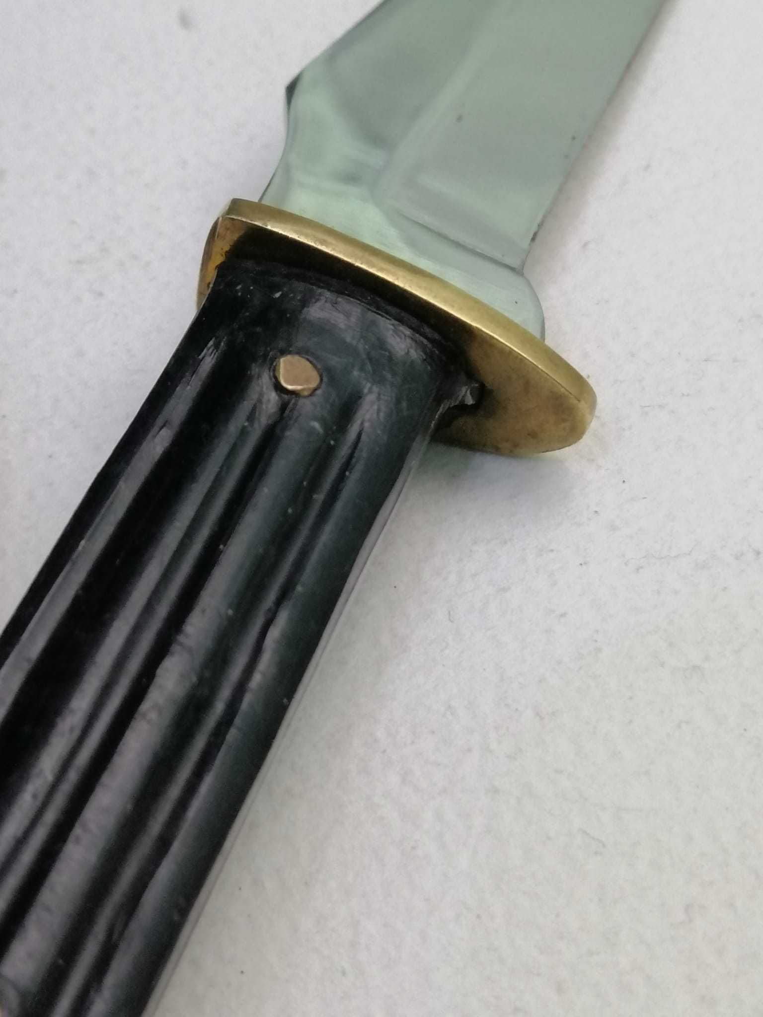 Cutit vintage deosebit 2