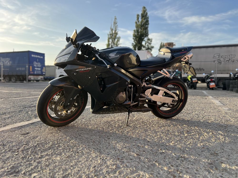 Honda cbr 600 rr
