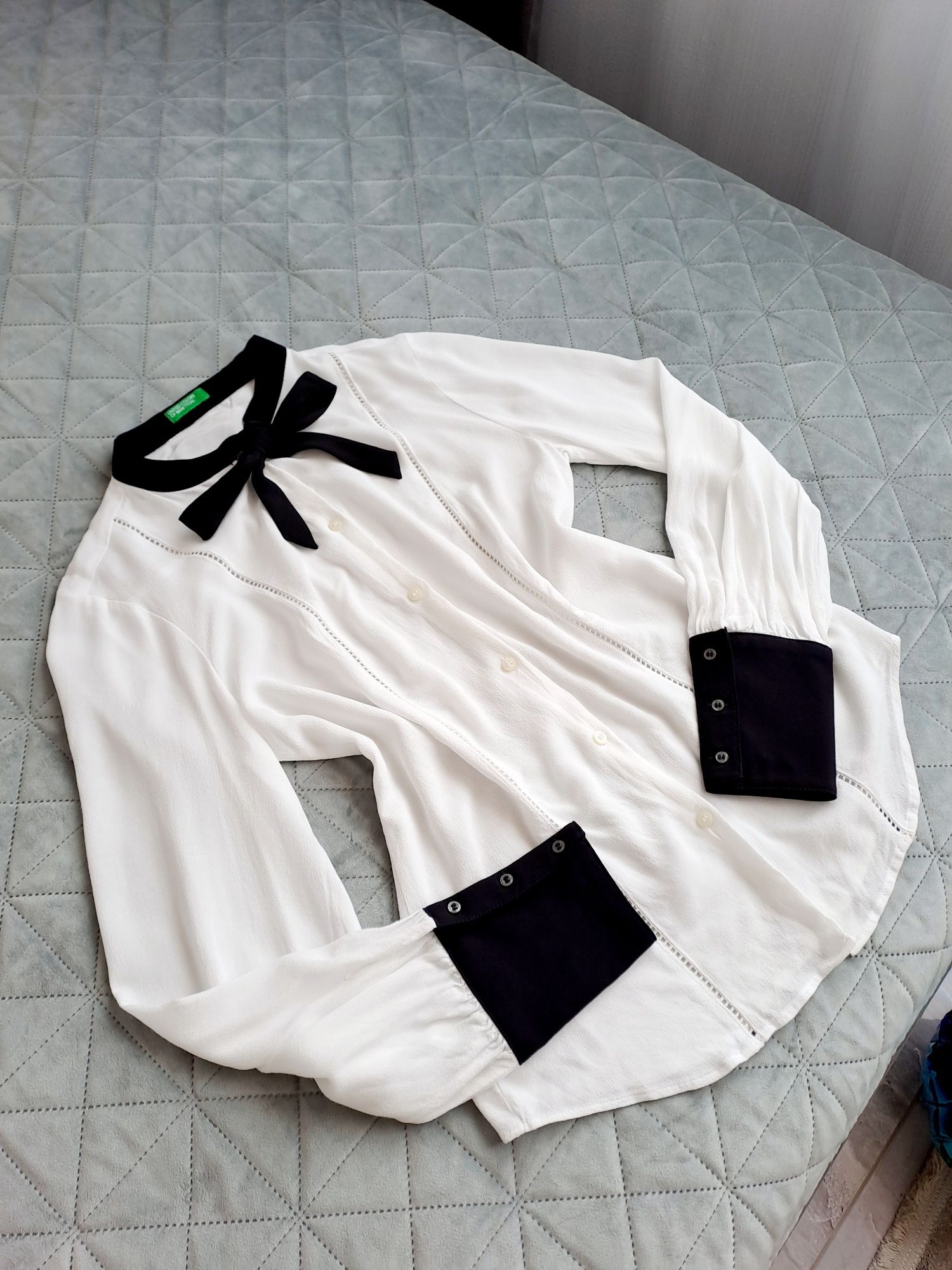 Camasa alb negru United Colors of Benetton