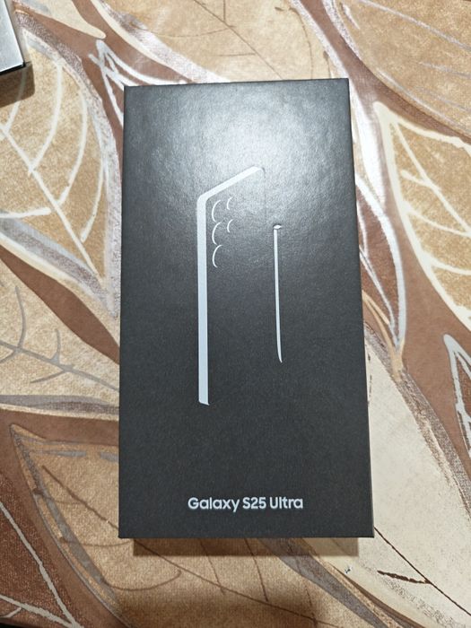 Samsung galaxy s25 Ultra Jet Black 512/12 Запечатан ! Гаранция!