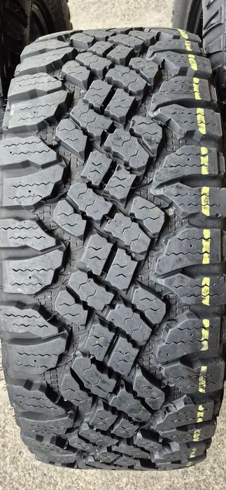 4 anvelope iarna ca si noi Goodyear 315/70/17.Pretul este pe bucata