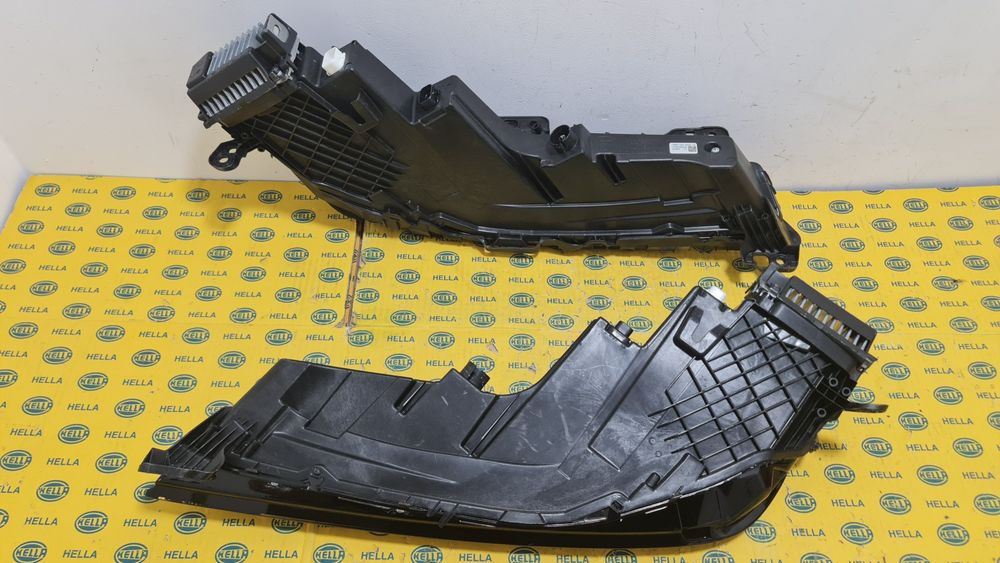 Lampa proiector far full led Swarovski BMW 7 I7 G70 M7 2024+