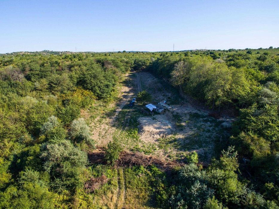 Парцел 4302 кв.,с.Константиново,м. Озмина,