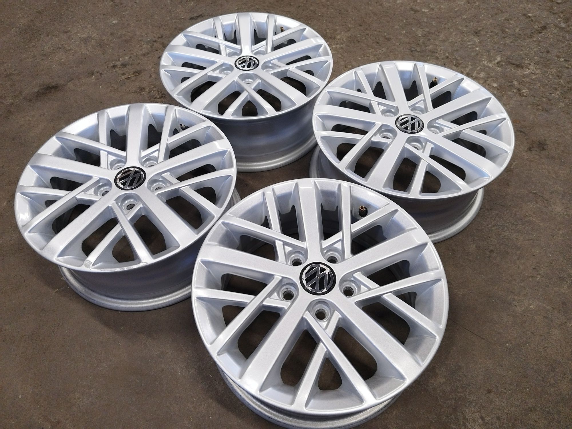 14" Фолксваген Поло Джанти 5x100 Volkswagen Polo