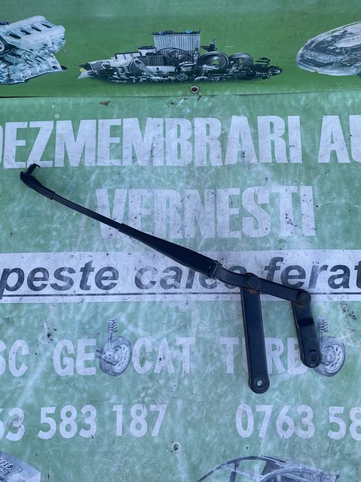 Braț ștergător dreapta Porsche Cayenne 2014