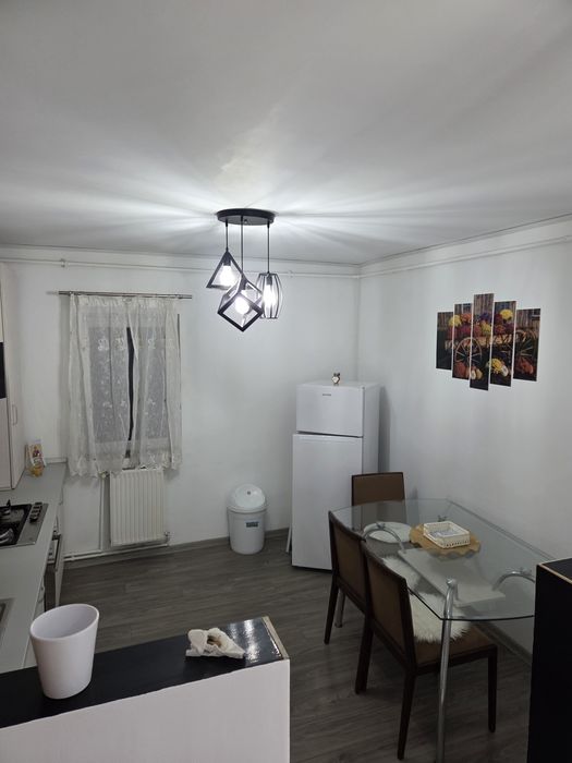 Apartament  2 camere de inchiriat