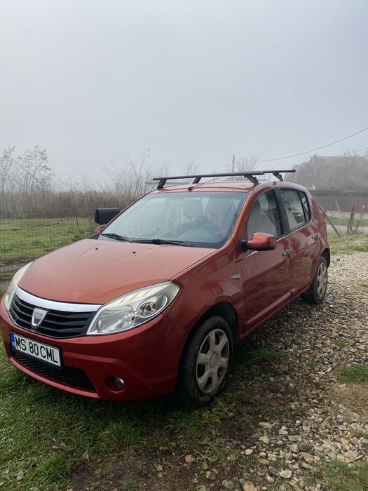 vand dacia sandero