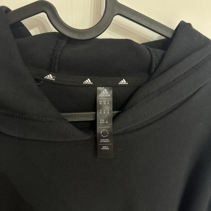 Bluză sport Adidas, marimea XL (46-48)