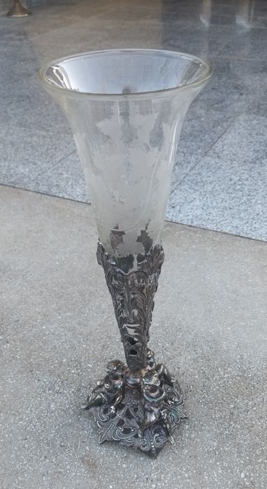 Obiect vechi Argintat cu vas din Cristal