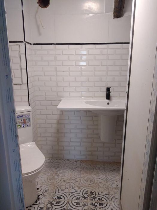 Двуетажна Къща след ремонт в с. Извор