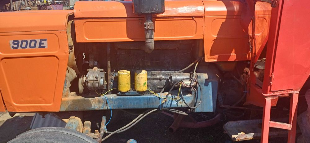 tractor fiat 900
