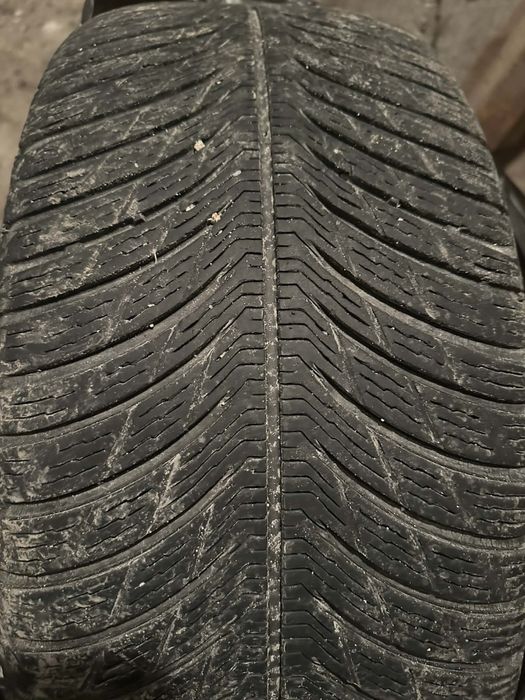 Зимни гуми 225 45 18 Michelin