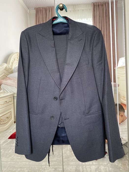 Мужской костюм