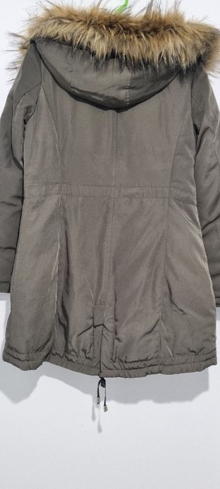 Geaca    Motivi kaki