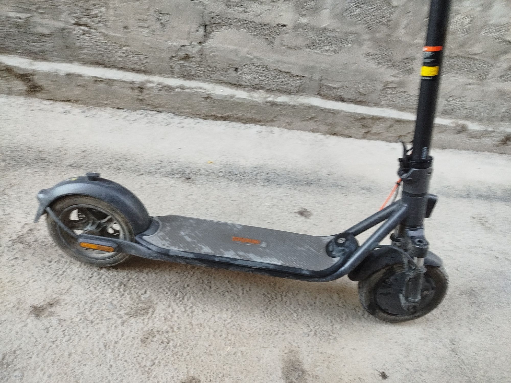 Электро самокат ninebot kickscooter f30 plus Б/У