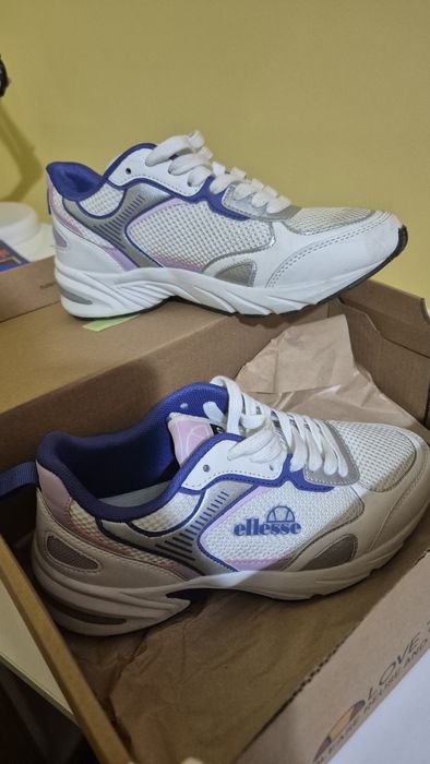 Adidasi Ellesse dama