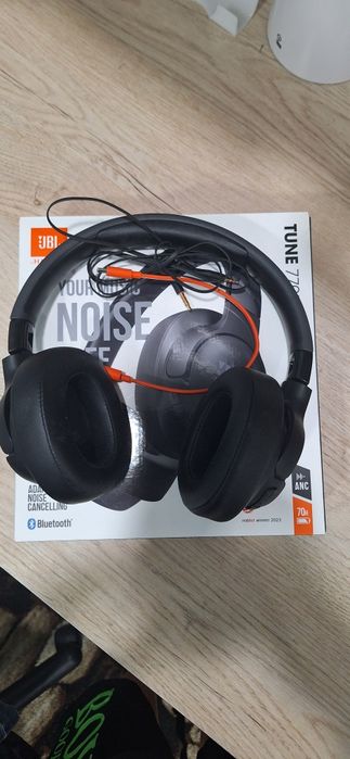 Jbl tune 770 nc  наушники