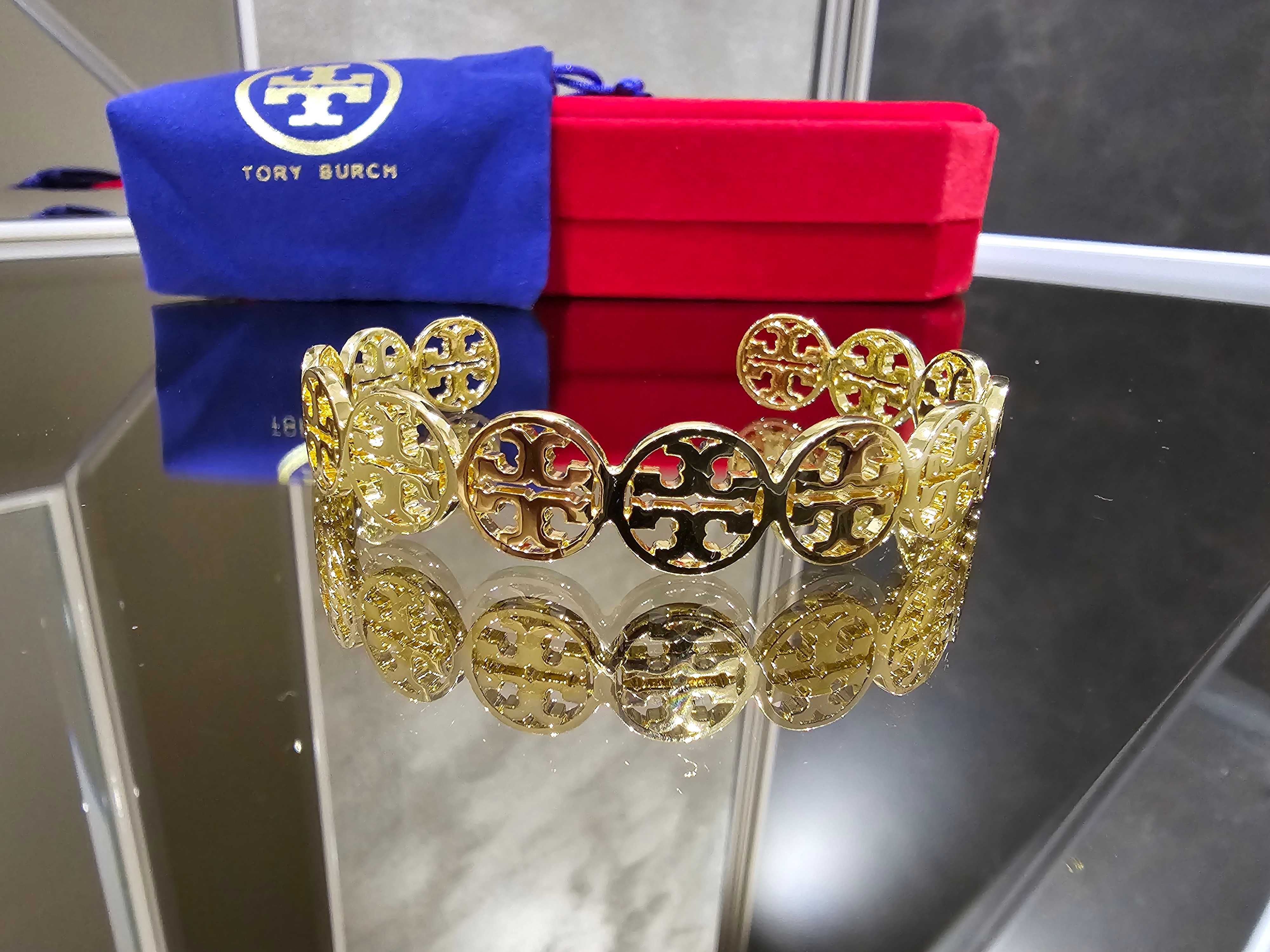 Tory Burch Frozen Logo 18k Gold Plated Cuff Дамска Гривна