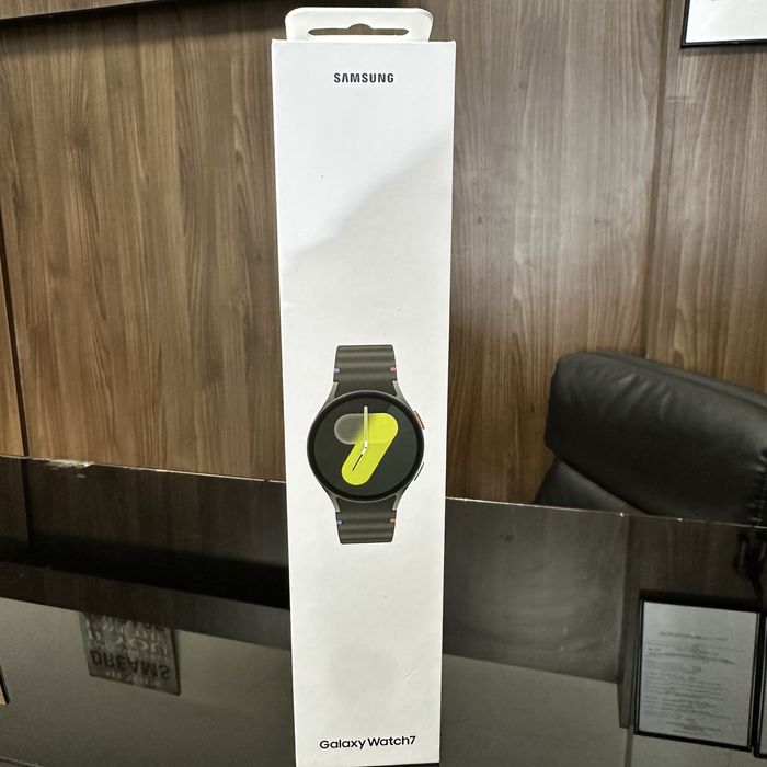 Нов! 2г. гаранция! Samsung Galaxy Watch 7 L315 44mm LTE - Green