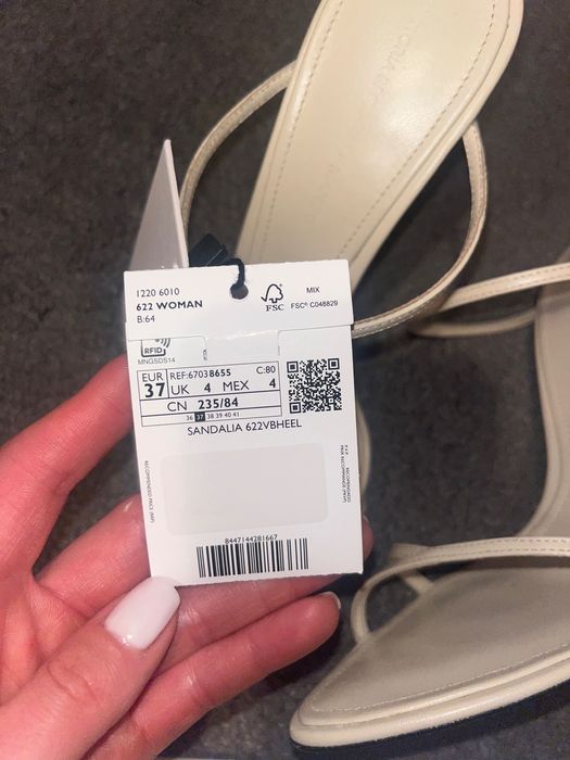 Сандали Victoria BECKHAM x Mango