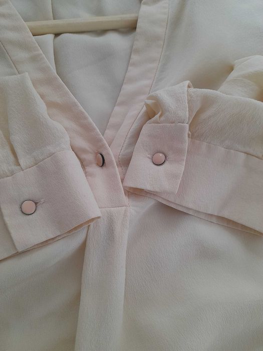 Bluzite matase naturala 100%, m, 100 lei/buc, deosebite